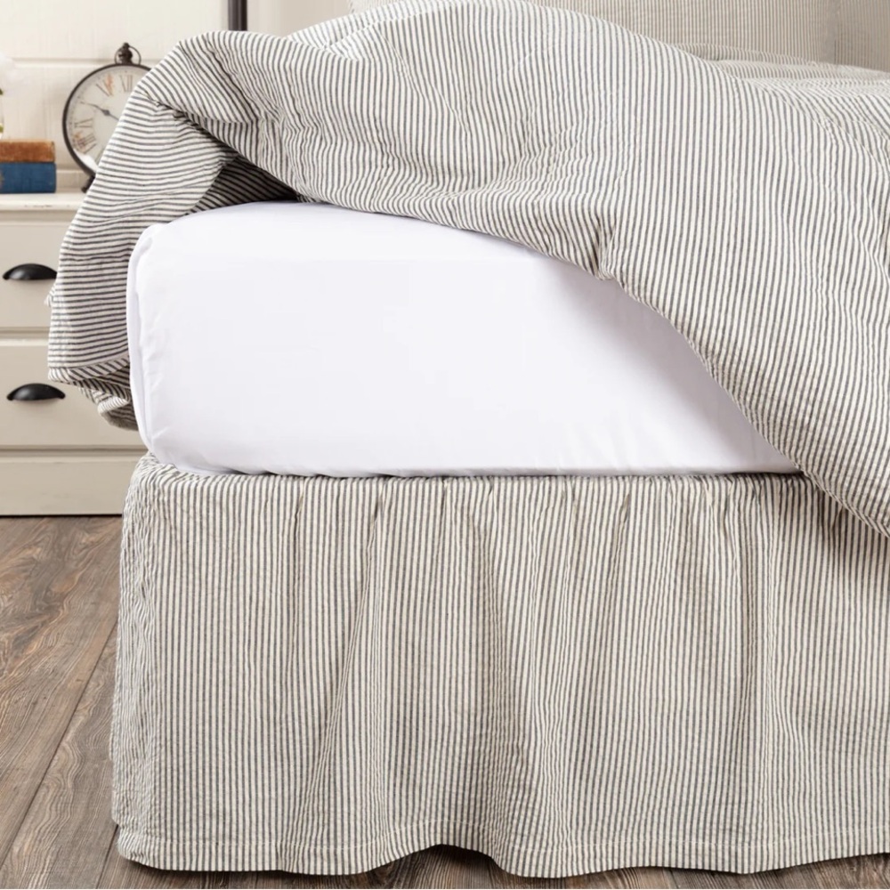 NWT Hatteras Seersucker Blue Tailored King Bed Skirt Ticking Stripe VHC Brands - Picture 2 of 6